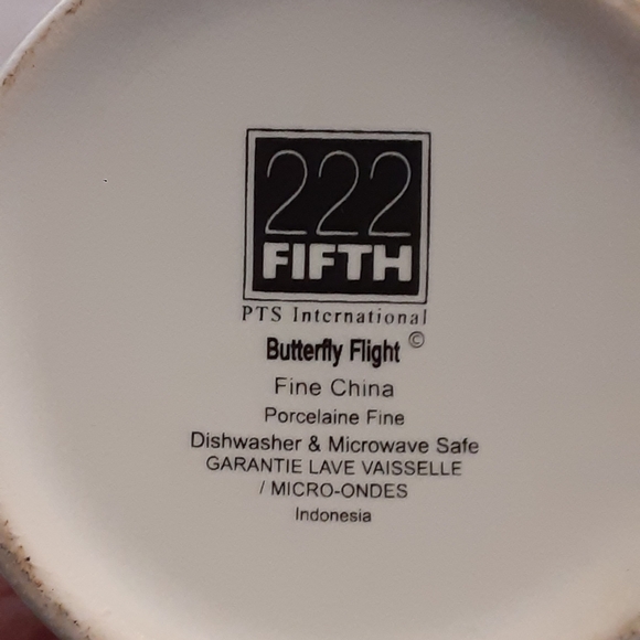 3/$15 "Butterfly Flight " Tall Coffee/Tea Mug - Picture 8 of 8